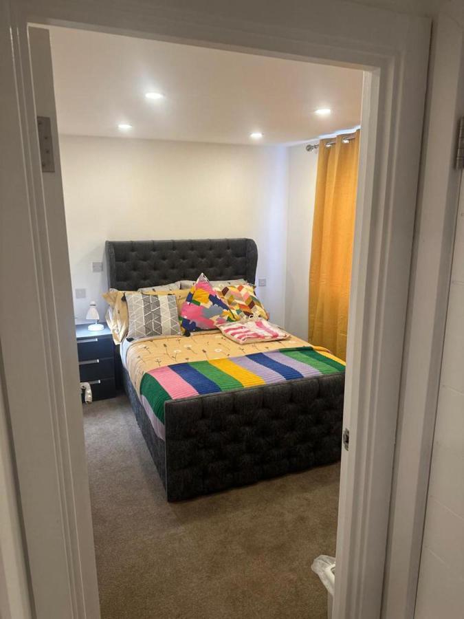 Apartment Glamour Two