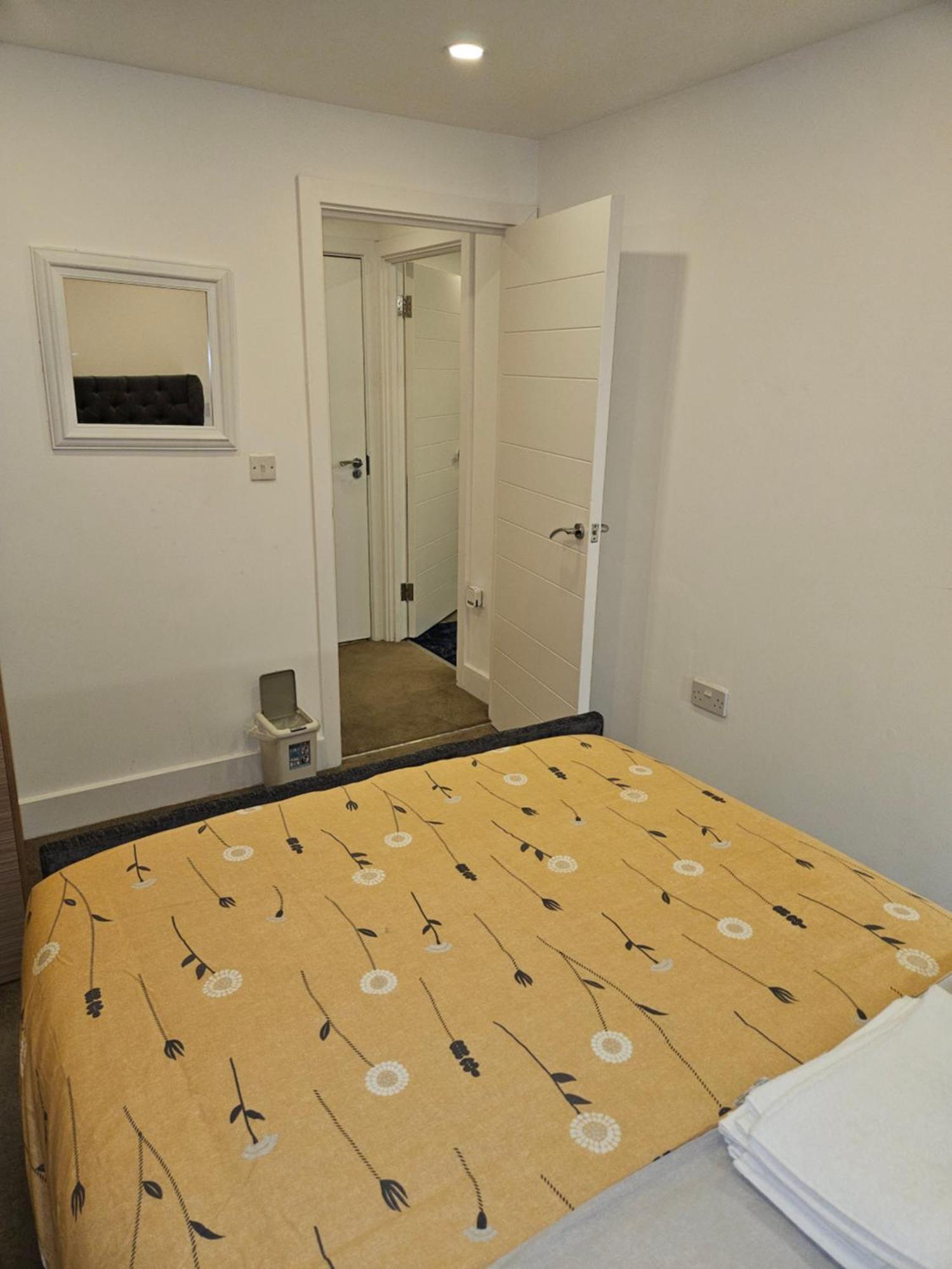 Glamour Two Apartment